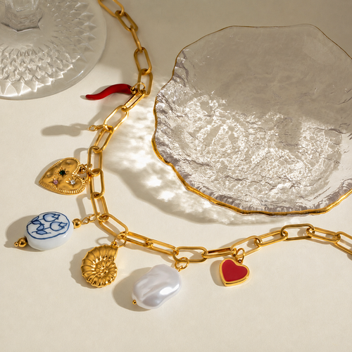 Bella Necklace