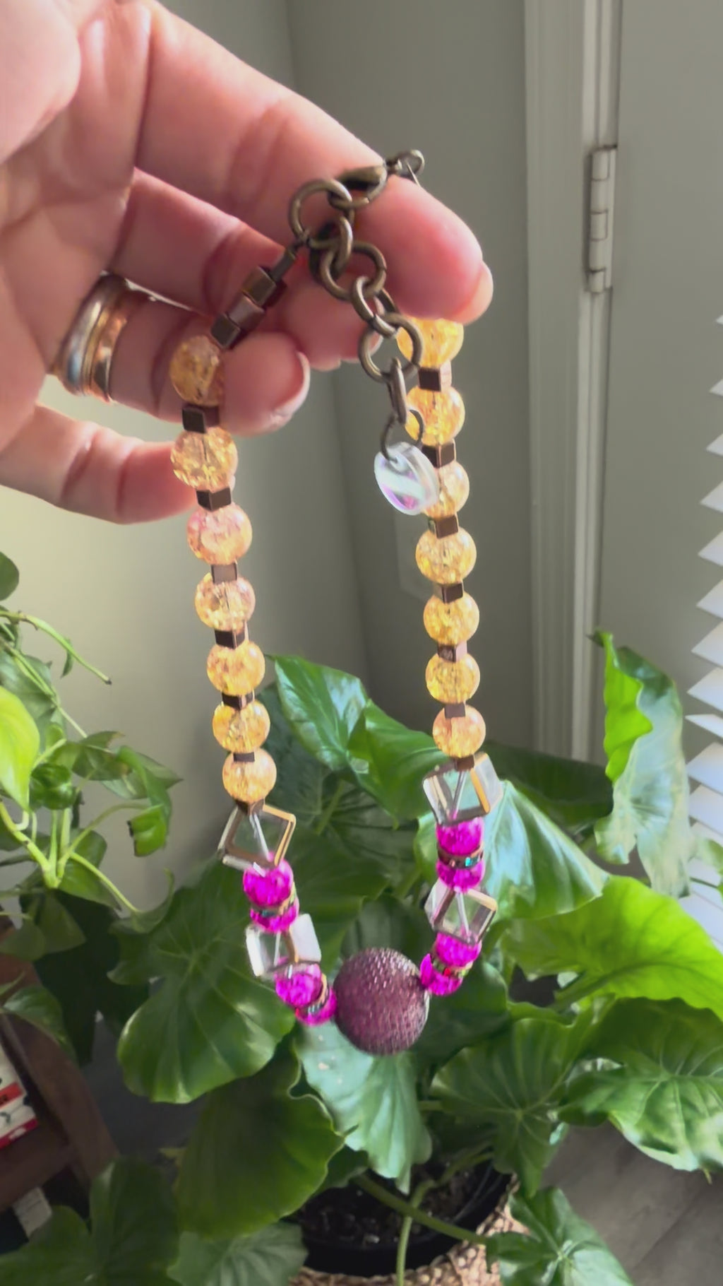 Viva Necklace