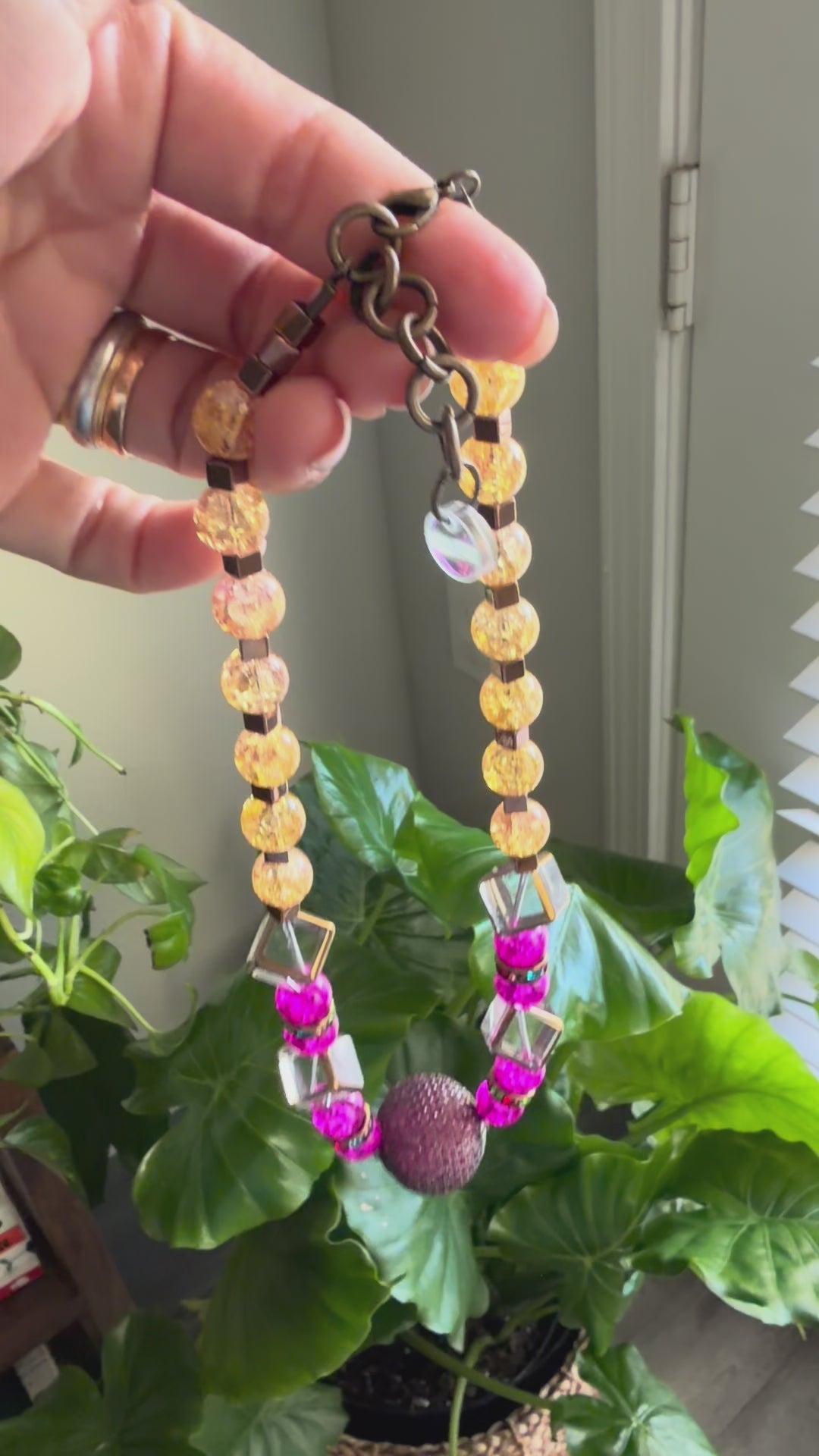 Viva Necklace